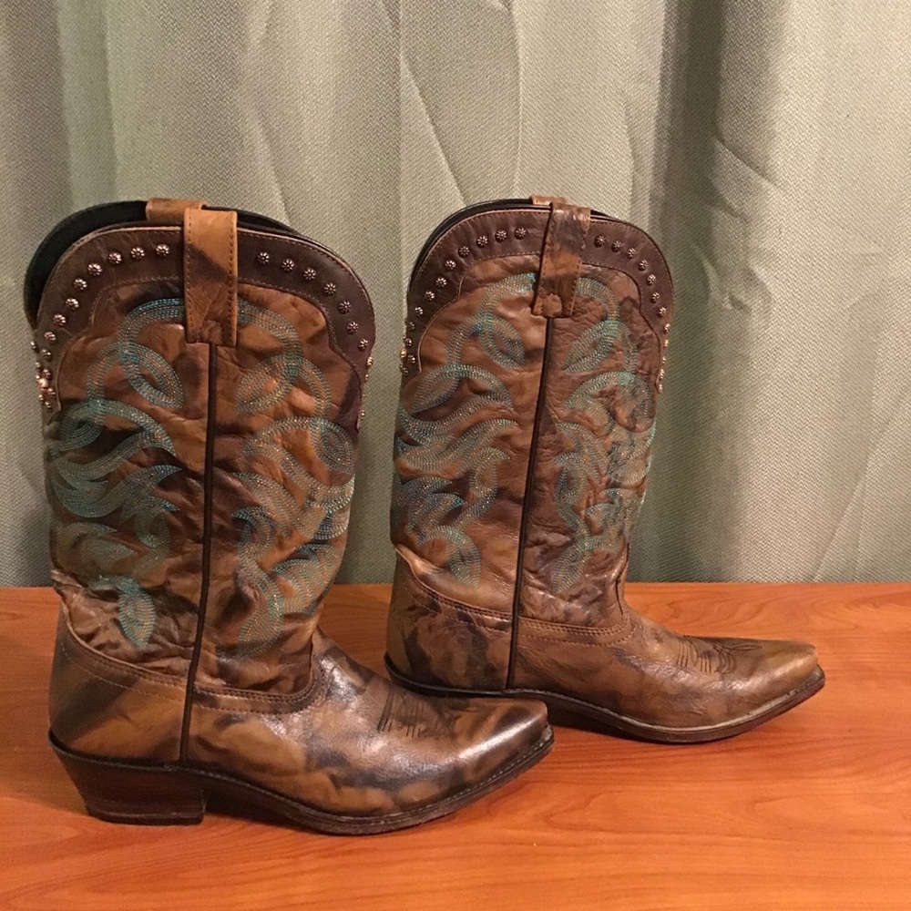 Ladies Gypsy Rose Boots : Size 9